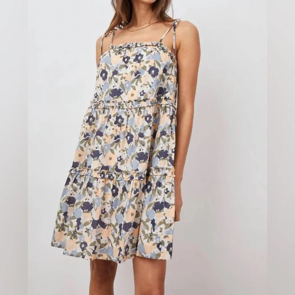 Rails Caralyn Dress Medium Mod Floral EUC - Picture 2 of 12
